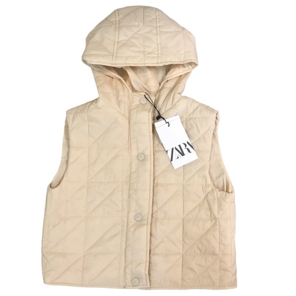 Zara hooded vest - Picture 1 of 6